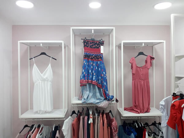 MØBLER-SHOP-VINTAGE-01